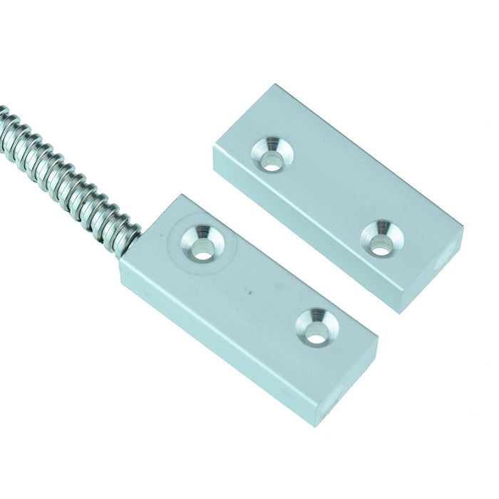 Small SMD Grade 2 NO Armoured Proximity Switch and Magnet Set 500mA 50V - CEA203, S2023BM
